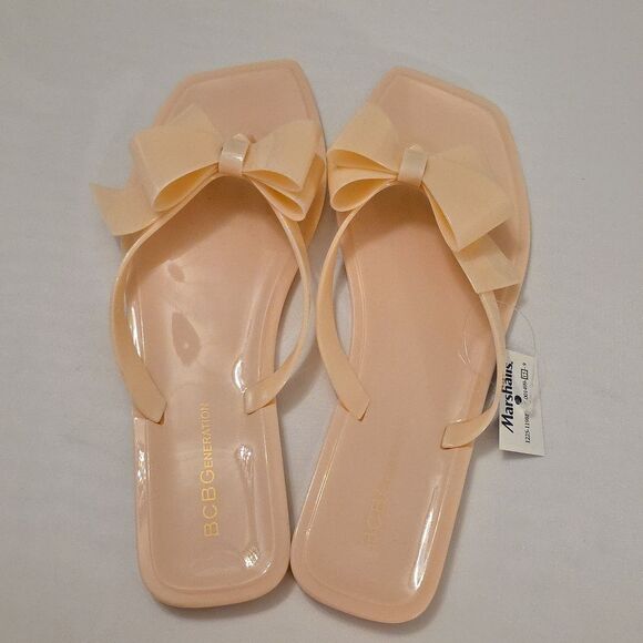 BRAND NEW GCBGENERATION  LIMA BOWNOT DESIGN SLIP ON SANDALS - Picture 8 of 16